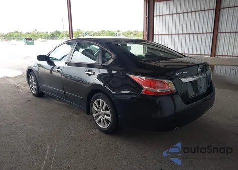 2014 Nissan Altima 2.5 S z USA, uszkodzony, nr VIN 1N4AL3AP9EC278335